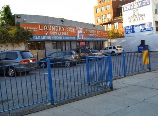 Laundry City Laundromat in Brooklyn City, New York, United States - #2 Photo of Point of interest, Establishment, Laundry