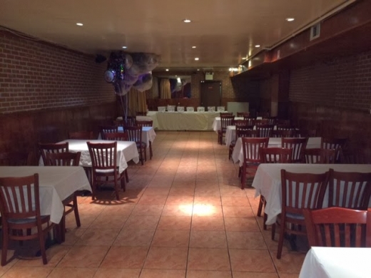 El Viejo Yayo in Ozone Park City, New York, United States - #2 Photo of Restaurant, Food, Point of interest, Establishment, Bar