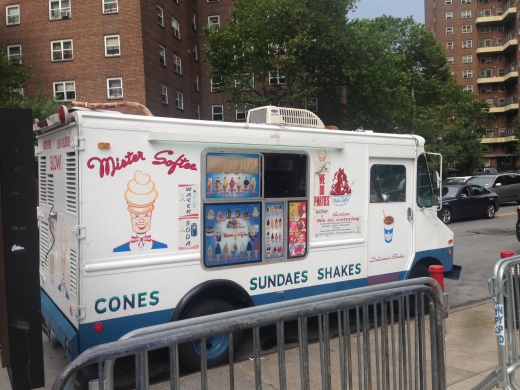 Photo by <br />
<b>Notice</b>:  Undefined index: user in <b>/home/www/activeuser/data/www/vaplace.com/core/views/default/photos.php</b> on line <b>128</b><br />
. Picture for Mister Softee of NY in Bronx City, New York, United States - Restaurant, Food, Point of interest, Establishment, Meal takeaway