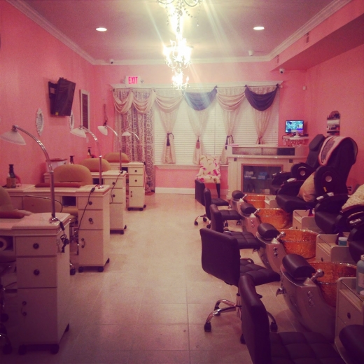 Domani Nail Spa & Skin Care in Richmond City, New York, United States - #2 Photo of Point of interest, Establishment, Beauty salon, Hair care