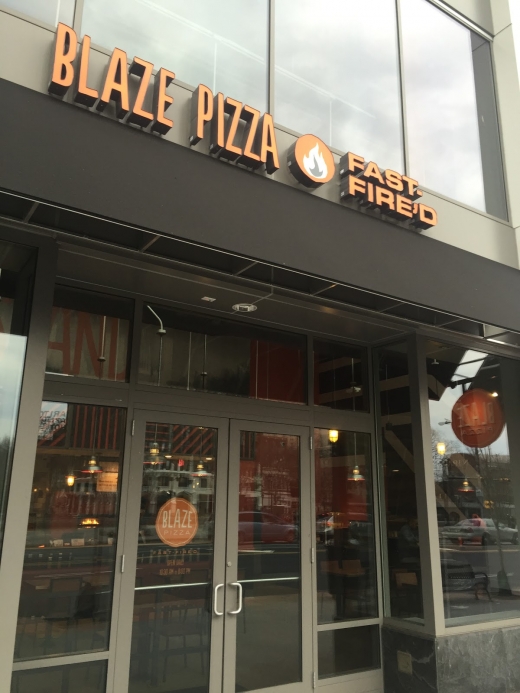 Blaze Pizza in Newark City, New Jersey, United States - #4 Photo of Restaurant, Food, Point of interest, Establishment