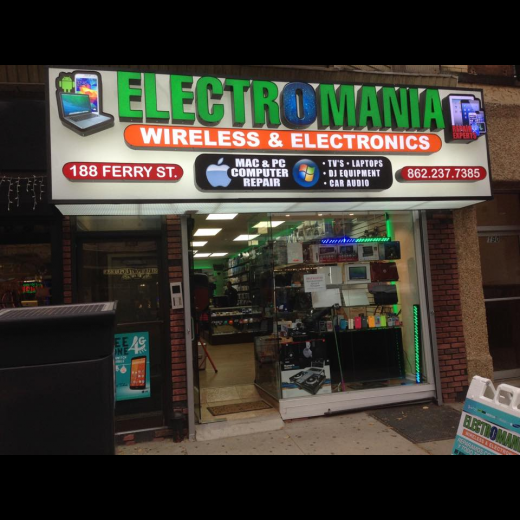 Electromania in Newark City, New Jersey, United States - #3 Photo of Point of interest, Establishment, Store