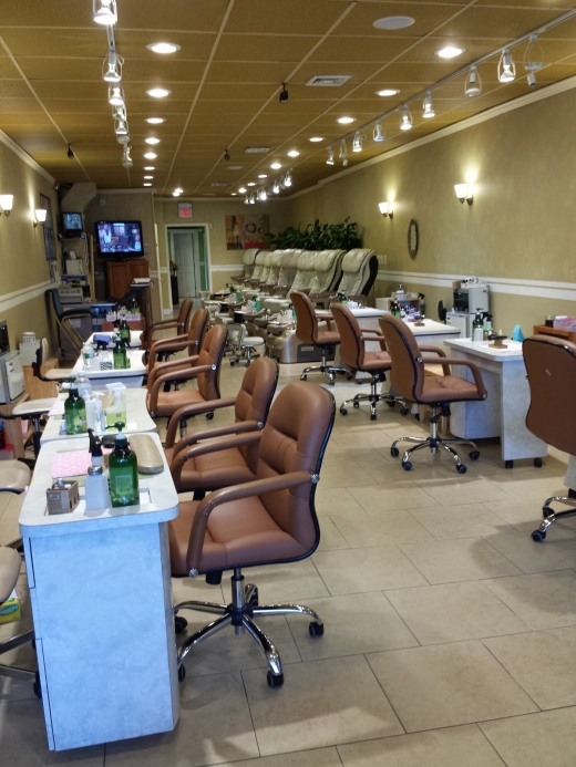 Green Tea Nails in Cranford City, New Jersey, United States - #2 Photo of Point of interest, Establishment, Health, Beauty salon, Hair care