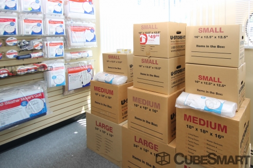 CubeSmart Self Storage in Cranford City, New Jersey, United States - #4 Photo of Point of interest, Establishment, Store, Moving company, Storage