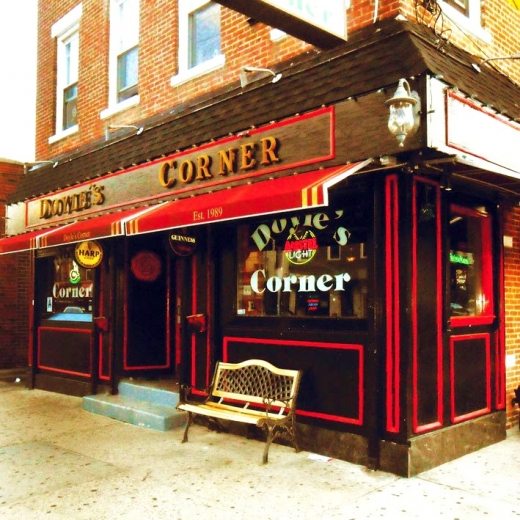 Doyle's Corner in Astoria City, New York, United States - #1 Photo of Restaurant, Food, Point of interest, Establishment, Bar