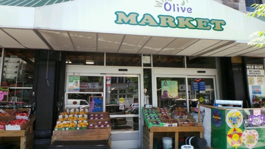Photo by Walkertwentyone NYC for Wild Olive Market
