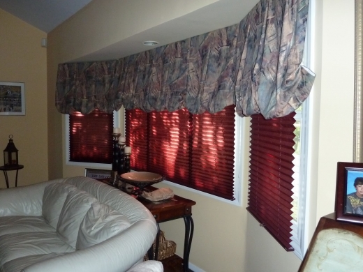 Photo by <br />
<b>Notice</b>:  Undefined index: user in <b>/home/www/activeuser/data/www/vaplace.com/core/views/default/photos.php</b> on line <b>128</b><br />
. Picture for Strachman Blinds ,Glass, Mirror and Shower Door Company in New York City, New York, United States - Point of interest, Establishment, Store