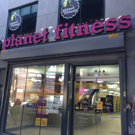Photo by Meer Musa for Planet Fitness