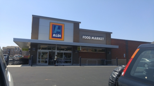 Aldi Food Market in Essex County City, New Jersey, United States - #2 Photo of Food, Point of interest, Establishment, Store, Grocery or supermarket