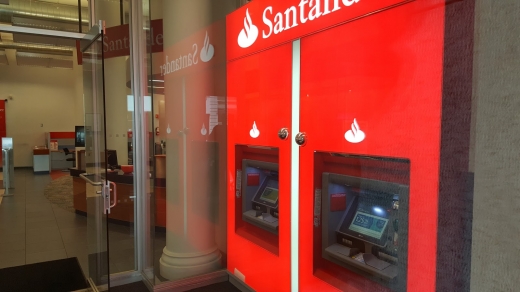 Photo by <br />
<b>Notice</b>:  Undefined index: user in <b>/home/www/activeuser/data/www/vaplace.com/core/views/default/photos.php</b> on line <b>128</b><br />
. Picture for Santander Bank in New York City, New York, United States - Point of interest, Establishment, Finance, Bank, Insurance agency