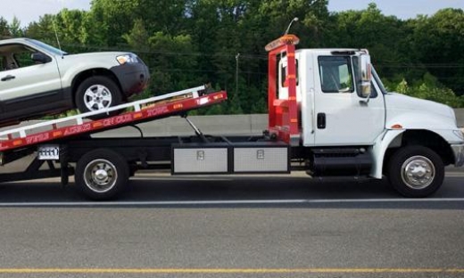 Photo by <br />
<b>Notice</b>:  Undefined index: user in <b>/home/www/activeuser/data/www/vaplace.com/core/views/default/photos.php</b> on line <b>128</b><br />
. Picture for Roadrunner Towing and Truck Service Inc in Fort Lee City, New Jersey, United States - Point of interest, Establishment