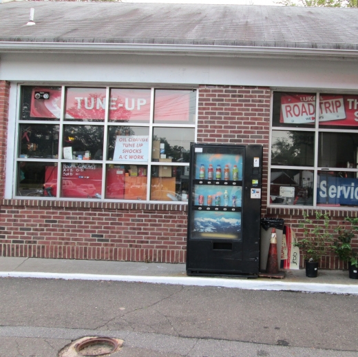 LLAJ AUTO AND GAS in Paramus City, New Jersey, United States - #1 Photo of Point of interest, Establishment, Car repair