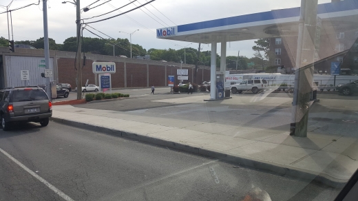 Mobil in Yonkers City, New York, United States - #3 Photo of Point of interest, Establishment, Gas station