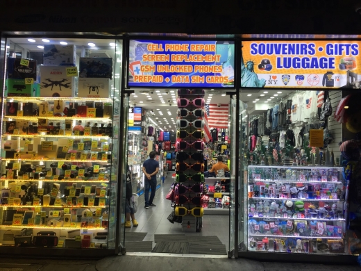 Mobileshack in New York City, New York, United States - #1 Photo of Point of interest, Establishment, Store, Electronics store
