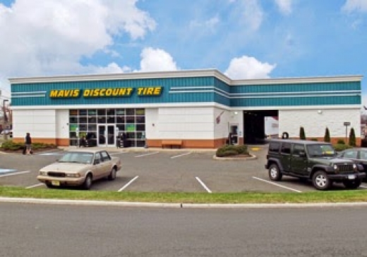 Mavis Discount Tire in Union City, New Jersey, United States - #3 Photo of Point of interest, Establishment, Store, Car repair