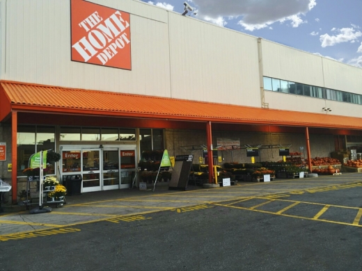 The Home Depot in Brooklyn City, New York, United States - #2 Photo of Point of interest, Establishment, Store, Home goods store, Furniture store, Hardware store