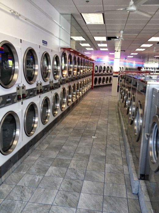 Sonic Suds Laundromat of Elizabeth in Elizabeth City, New Jersey, United States - #4 Photo of Point of interest, Establishment, Laundry