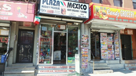 Photo by <br />
<b>Notice</b>:  Undefined index: user in <b>/home/www/activeuser/data/www/vaplace.com/core/views/default/photos.php</b> on line <b>128</b><br />
. Picture for Plaza Mexico - el mejor distribuidor en calzado y accesorios de la marca cuadra in New York City, New York, United States - Point of interest, Establishment, Store, Clothing store