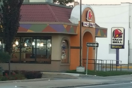 Taco Bell in Franklin Square City, New York, United States - #2 Photo of Restaurant, Food, Point of interest, Establishment, Meal takeaway