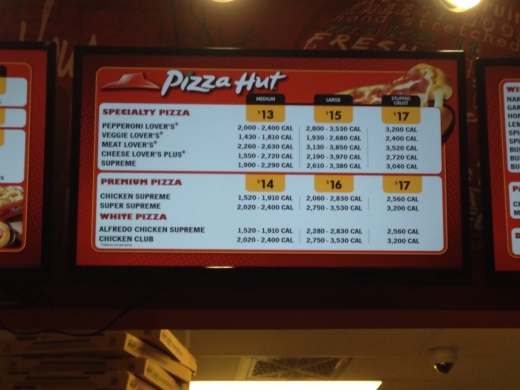 Pizza Hut in Bronx City, New York, United States - #1 Photo of Restaurant, Food, Point of interest, Establishment, Meal takeaway, Meal delivery