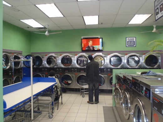 Ultra Laundromat in Bronx City, New York, United States - #4 Photo of Point of interest, Establishment, Laundry