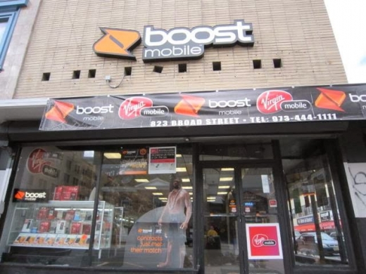 Boost Mobile in Newark City, New Jersey, United States - #2 Photo of Point of interest, Establishment, Store, Electronics store