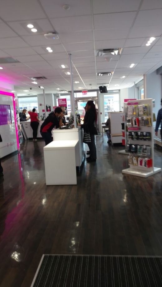 T-Mobile New York in New York City, New York, United States - #2 Photo of Point of interest, Establishment, Store