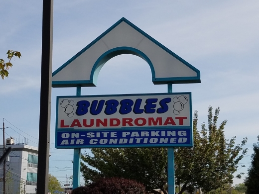 Bubbles Laundromat in Hackensack City, New Jersey, United States - #3 Photo of Point of interest, Establishment, Laundry