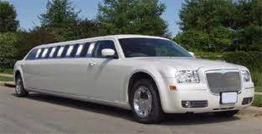 Triple Diamond Limo in Jersey City, New Jersey, United States - #1 Photo of Point of interest, Establishment