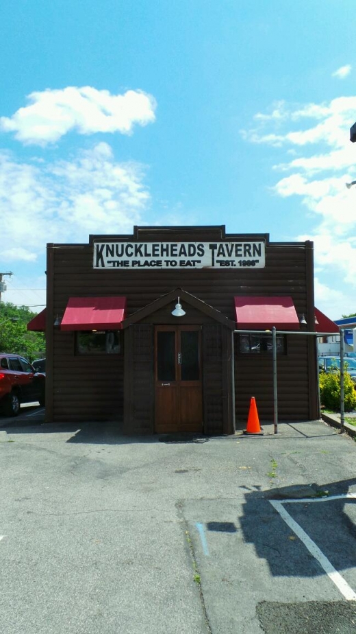 Photo by Walkertwentyfour NYC for Knuckleheads Tavern