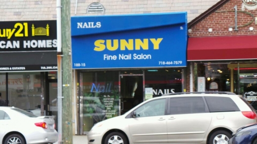 Photo by Walkertwelve NYC for Sunny Nail Salon