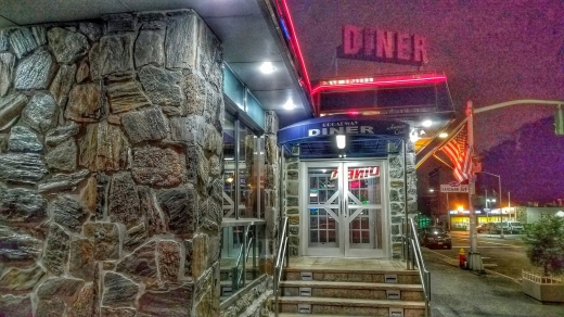 Broadway Diner Restaurant in Yonkers City, New York, United States - #2 Photo of Restaurant, Food, Point of interest, Establishment, Store
