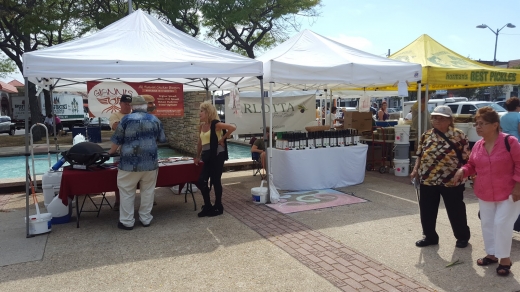 Long Beach NY Farmers Market in Long Beach City, New York, United States - #4 Photo of Food, Point of interest, Establishment, Store, Grocery or supermarket