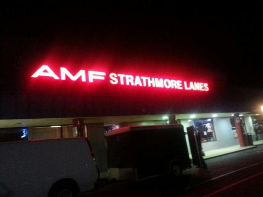 Photo by kelley kim for AMF Strathmore Lanes