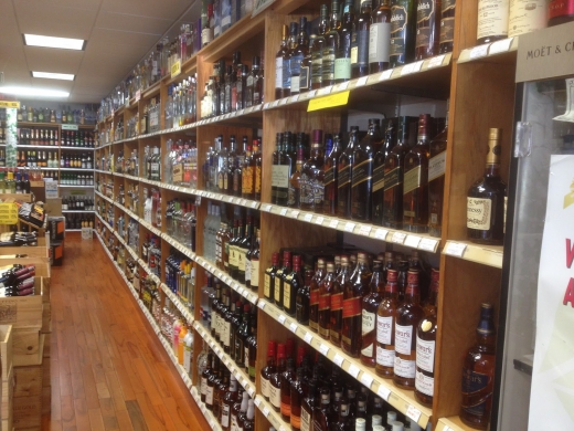 D D Wine Liquors Inc in New Rochelle City, New York, United States - #4 Photo of Food, Point of interest, Establishment, Store, Liquor store