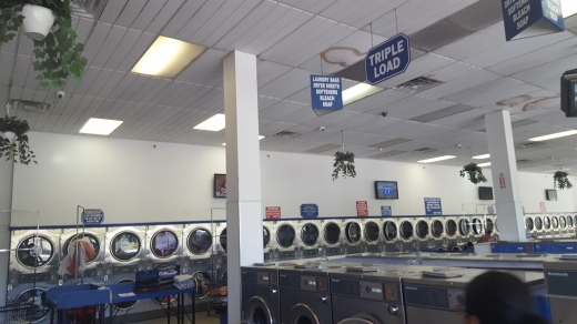 Tub&tumble Laundromat in Queens City, New York, United States - #2 Photo of Point of interest, Establishment, Laundry