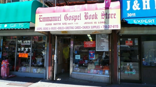 Photo by Walkersix NYC for Emmanuel Gospel Bookstore