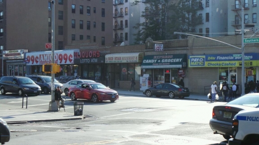 New Red Star Chinese Kitchen in Bronx City, New York, United States - #2 Photo of Restaurant, Food, Point of interest, Establishment, Meal takeaway