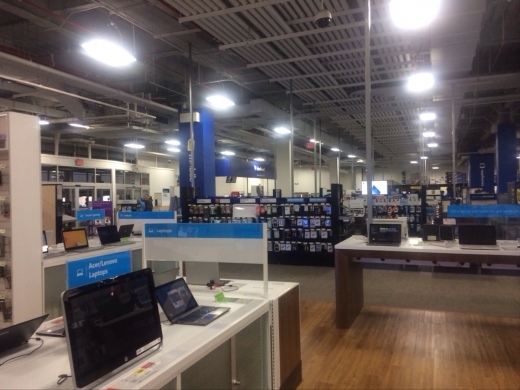 Best Buy in Flushing City, New York, United States - #1 Photo of Point of interest, Establishment, Store, Home goods store, Electronics store