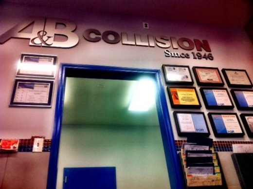 A & B Collision Center in Staten Island City, New York, United States - #3 Photo of Point of interest, Establishment, Car repair