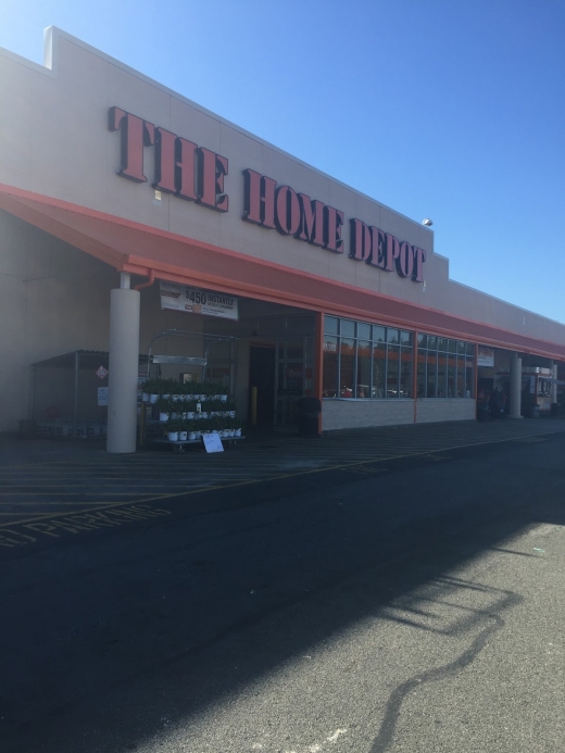 The Home Depot in Bronx City, New York, United States - #4 Photo of Point of interest, Establishment, Store, Home goods store, Furniture store, Hardware store