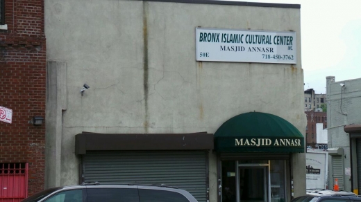 Photo by Walkertwentythree NYC for Bronx Islamic Cultural Center (Masjid Annasr)