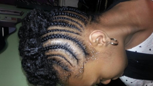 Samira's African Braiding in Jersey City, New Jersey, United States - #4 Photo of Point of interest, Establishment, Beauty salon