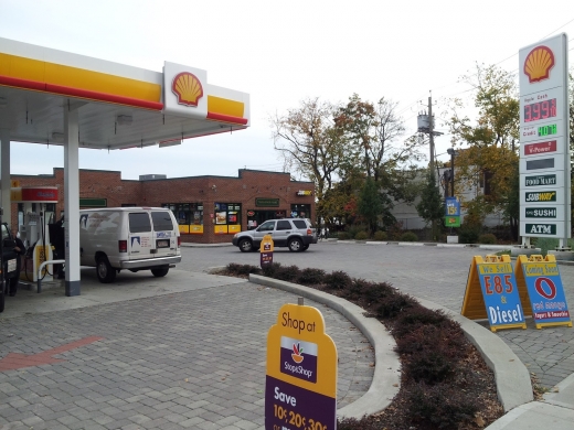 7days gas & food mart in New Rochelle City, New York, United States - #2 Photo of Food, Point of interest, Establishment, Store, Gas station, Convenience store