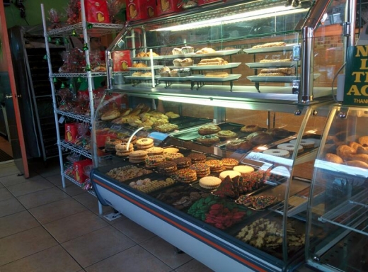 Photo by <br />
<b>Notice</b>:  Undefined index: user in <b>/home/www/activeuser/data/www/vaplace.com/core/views/default/photos.php</b> on line <b>128</b><br />
. Picture for Que Sabor Bakery Cafe in Queens City, New York, United States - Restaurant, Food, Point of interest, Establishment, Store, Bakery