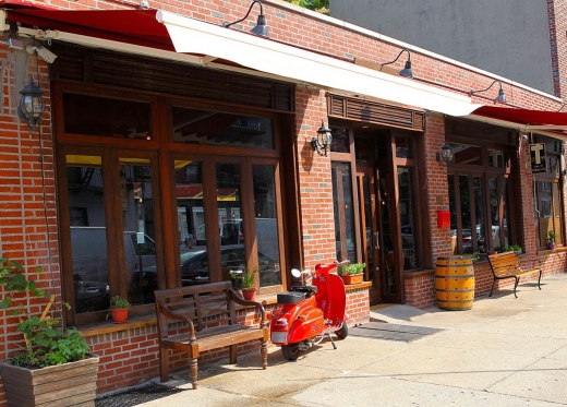 Vite Vinosteria in Queens City, New York, United States - #1 Photo of Restaurant, Food, Point of interest, Establishment, Bar