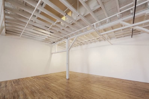 Photo by <br />
<b>Notice</b>:  Undefined index: user in <b>/home/www/activeuser/data/www/vaplace.com/core/views/default/photos.php</b> on line <b>128</b><br />
. Picture for Gowanus Loft in Brooklyn City, New York, United States - Point of interest, Establishment, Art gallery