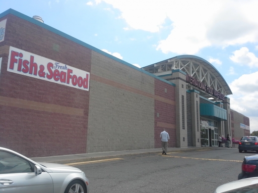 International Food & Liquor Warehouse in Lodi City, New Jersey, United States - #2 Photo of Food, Point of interest, Establishment, Store, Grocery or supermarket