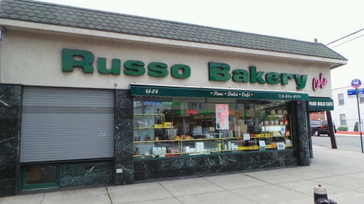 Photo by Walkernine NYC for Russo Bakery