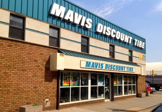 Mavis Discount Tire in Bronx City, New York, United States - #1 Photo of Point of interest, Establishment, Store, Car repair